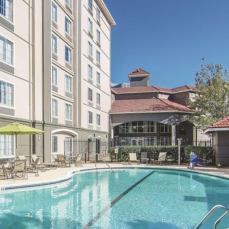 La Quinta By Wyndham Atlanta Perimeter Medical Hotell Sandy Springs Exteriör bild