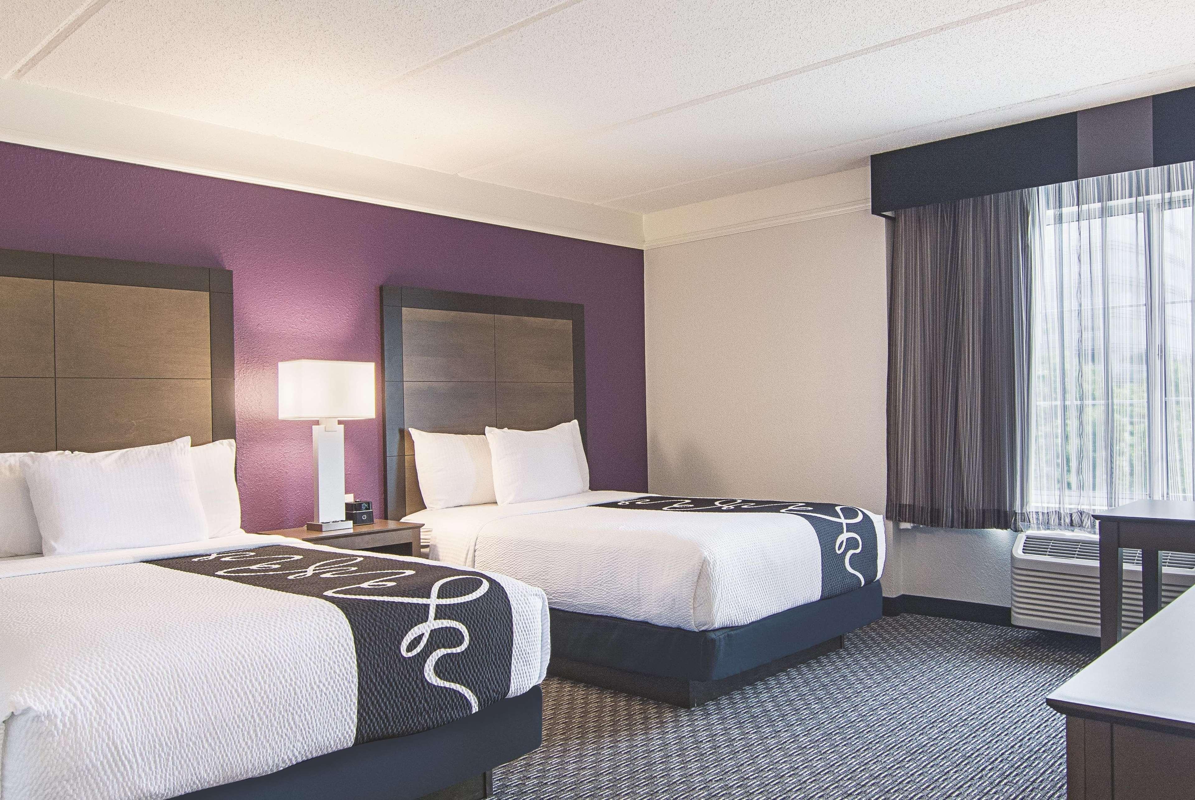 La Quinta By Wyndham Atlanta Perimeter Medical Hotell Sandy Springs Exteriör bild