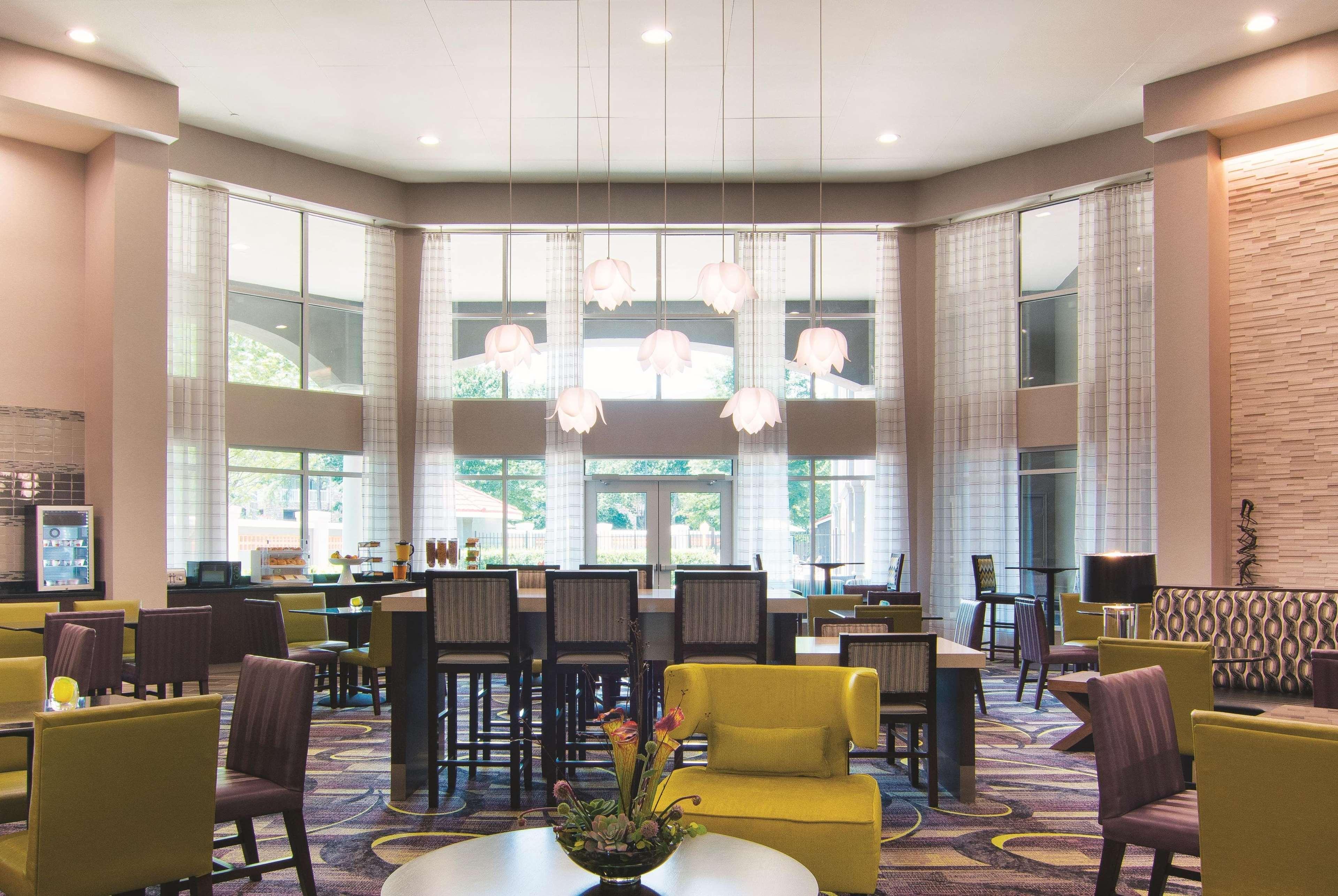La Quinta By Wyndham Atlanta Perimeter Medical Hotell Sandy Springs Exteriör bild