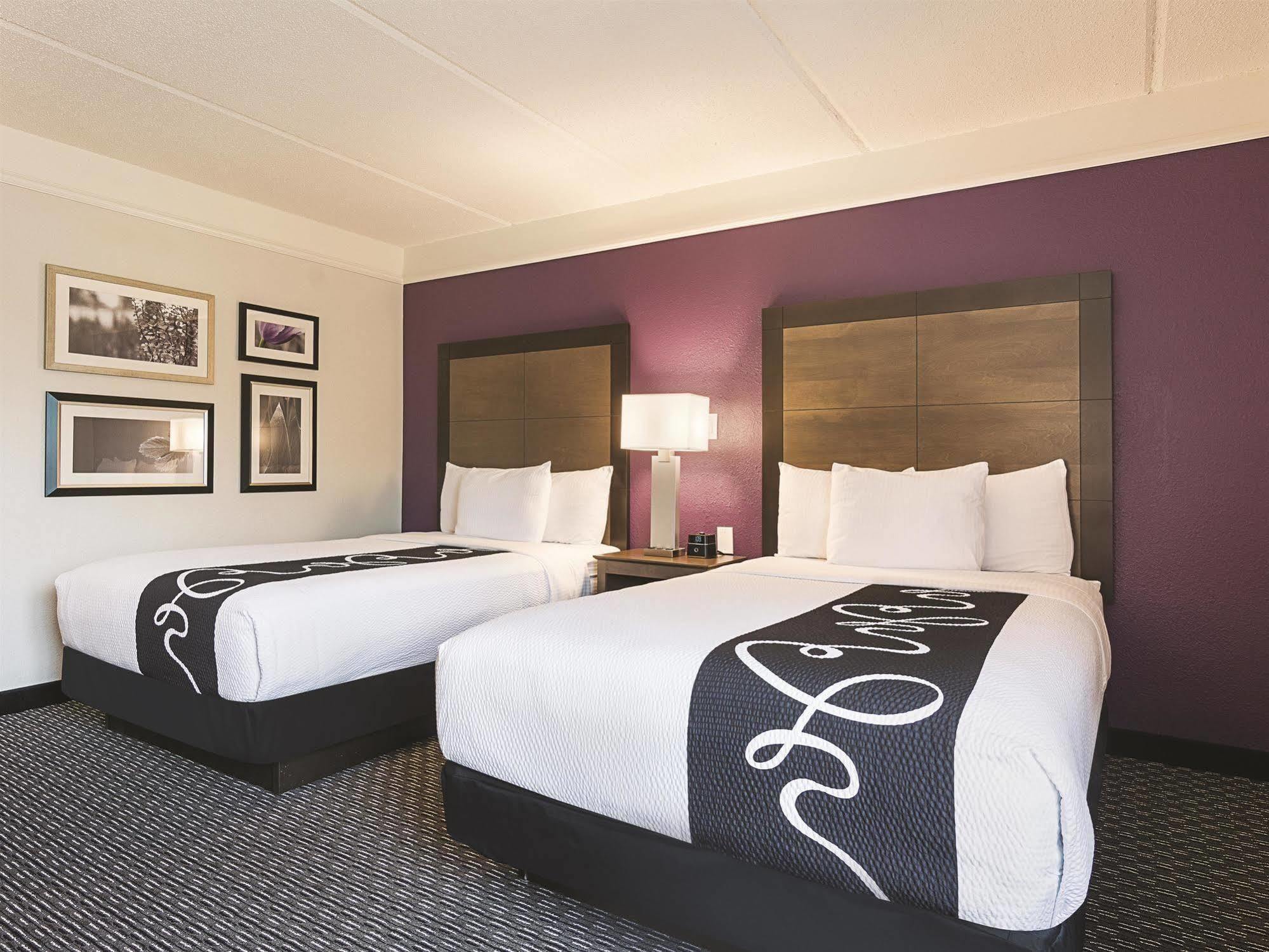 La Quinta By Wyndham Atlanta Perimeter Medical Hotell Sandy Springs Exteriör bild