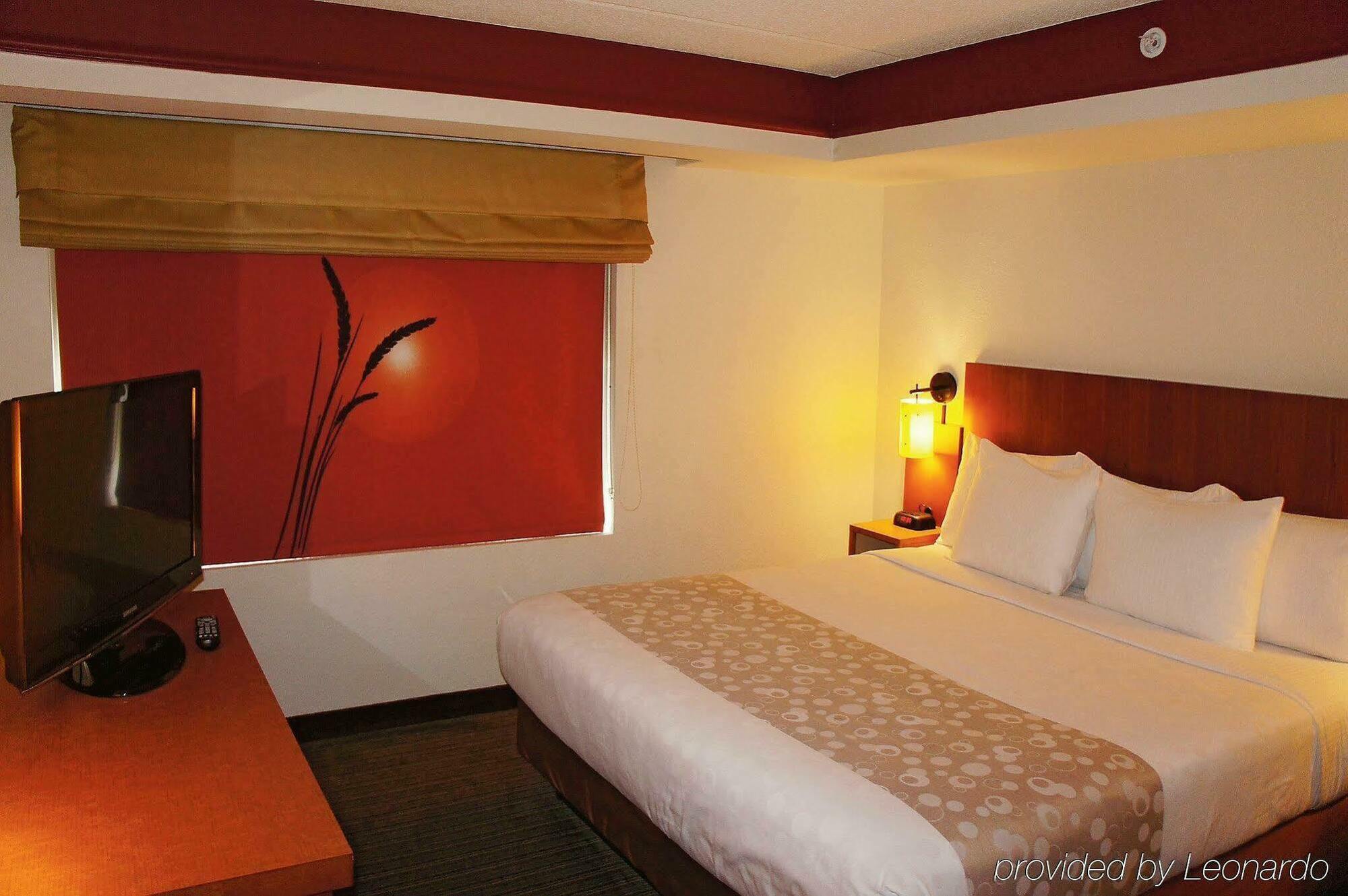 La Quinta By Wyndham Atlanta Perimeter Medical Hotell Sandy Springs Exteriör bild