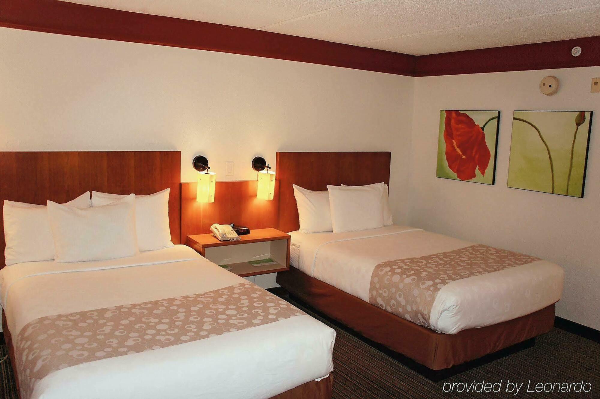 La Quinta By Wyndham Atlanta Perimeter Medical Hotell Sandy Springs Exteriör bild