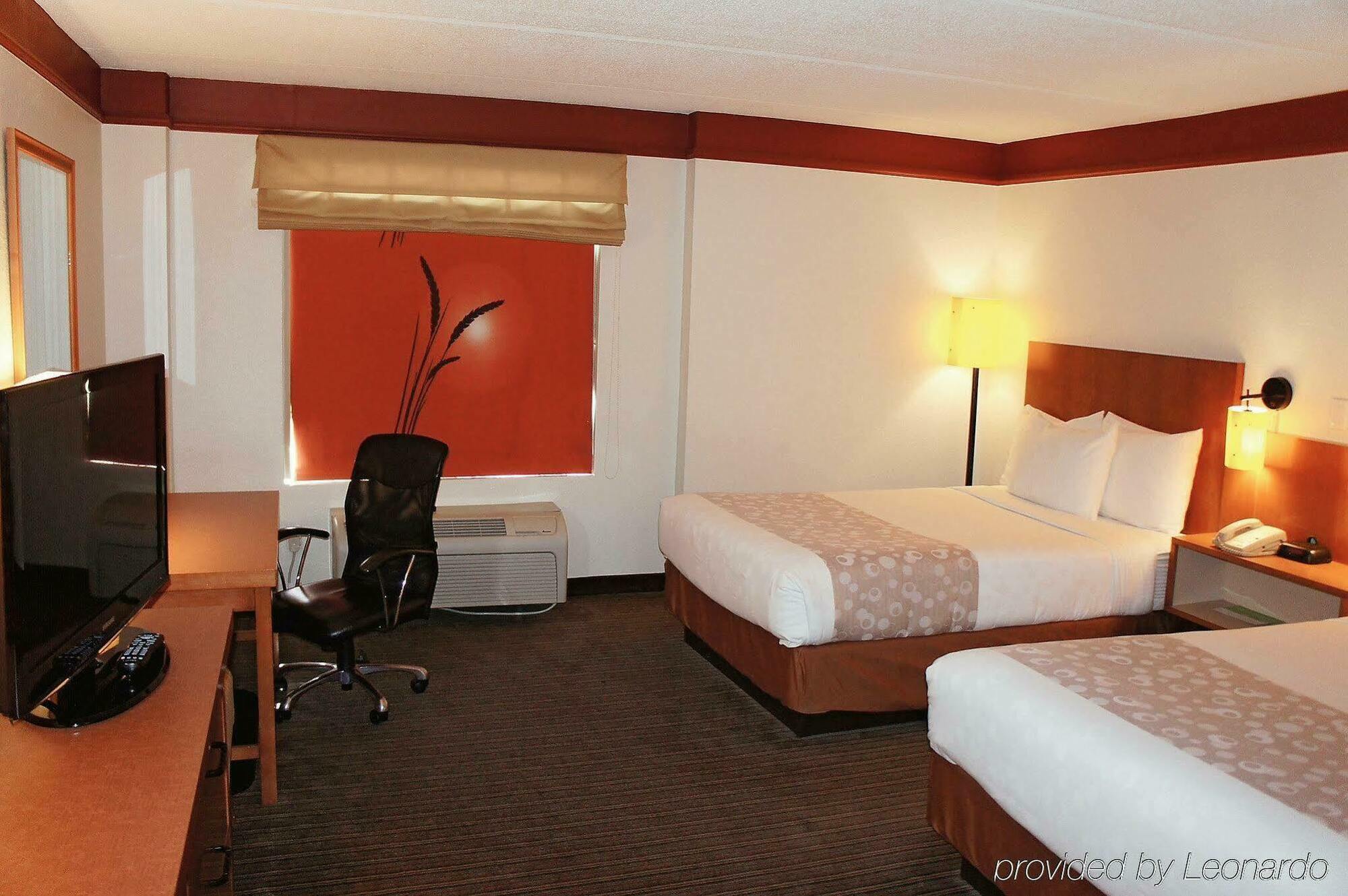 La Quinta By Wyndham Atlanta Perimeter Medical Hotell Sandy Springs Exteriör bild